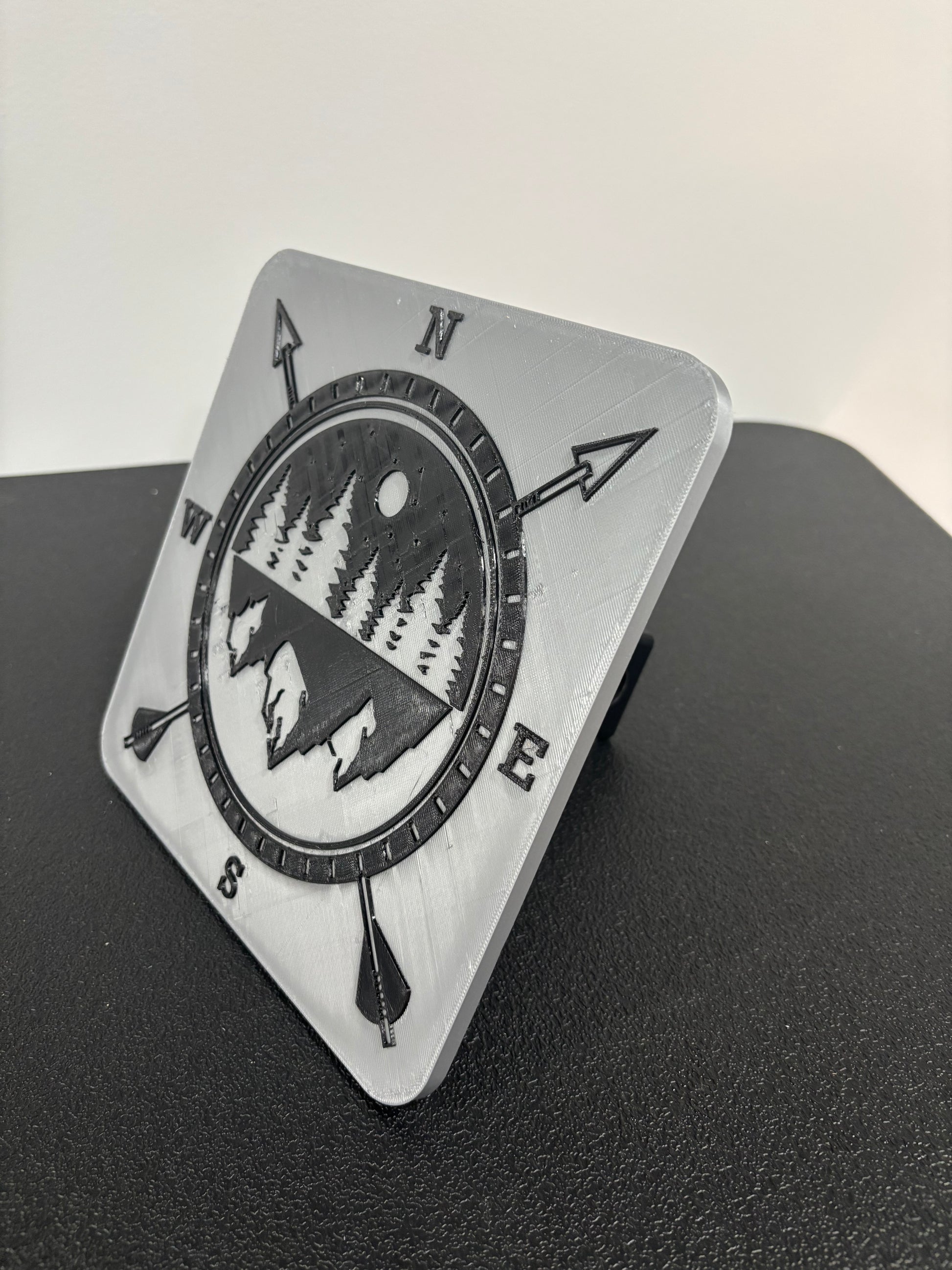 Outdoor Pine & Peak Compass in Gray Hitch Cover